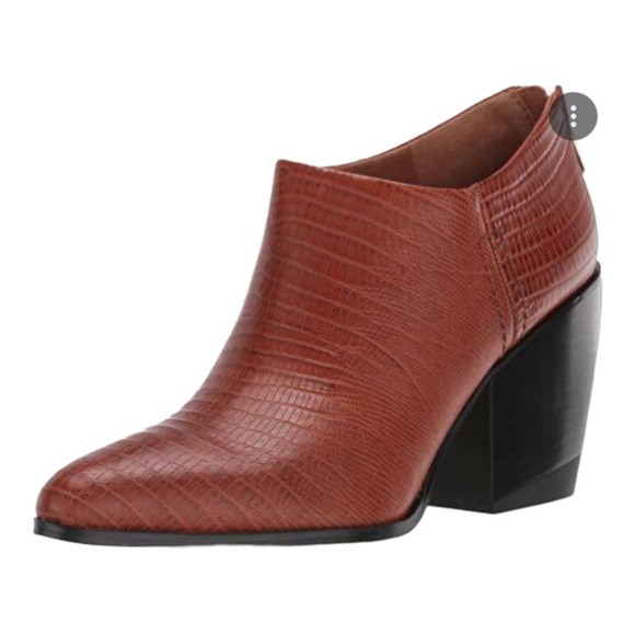 NEW FRANCO SARTO Kieran3 Croc Embossed Ankle Boots Camel Size 9.5 - Picture 1 of 9